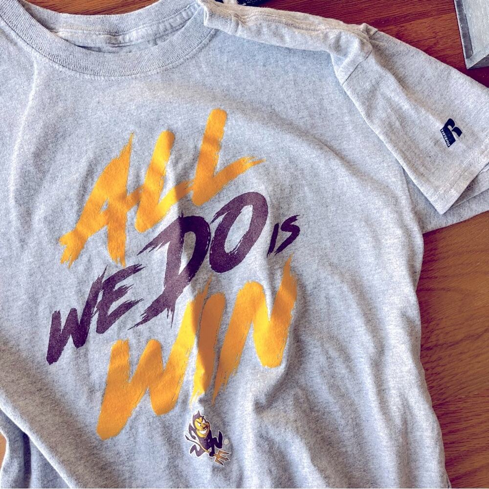 Russell Athletics ASU Sun Devils Arizona State University Graphic T-Shirt kids L